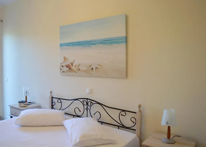 Milmak House, Lixouri, Kefalonia Апартаменты Ликсури