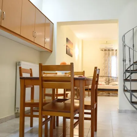 Milmak House, Lixouri, Kefalonia * Lixouri